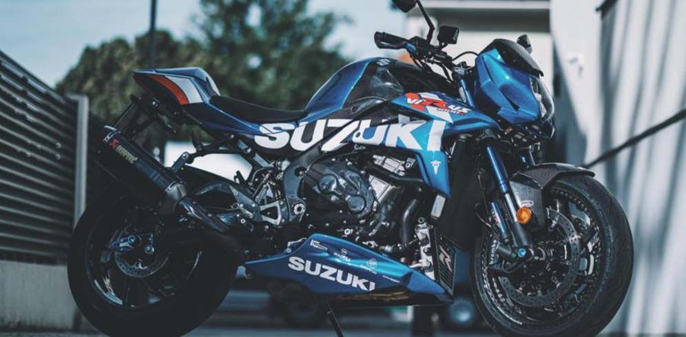 Naked bike suzuki